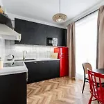 Design In The Center Of Appartement *