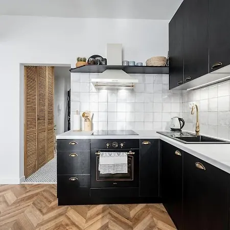 公寓 Design In The Center Of *