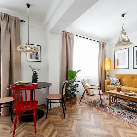 Design In The Center Of 公寓 科希策